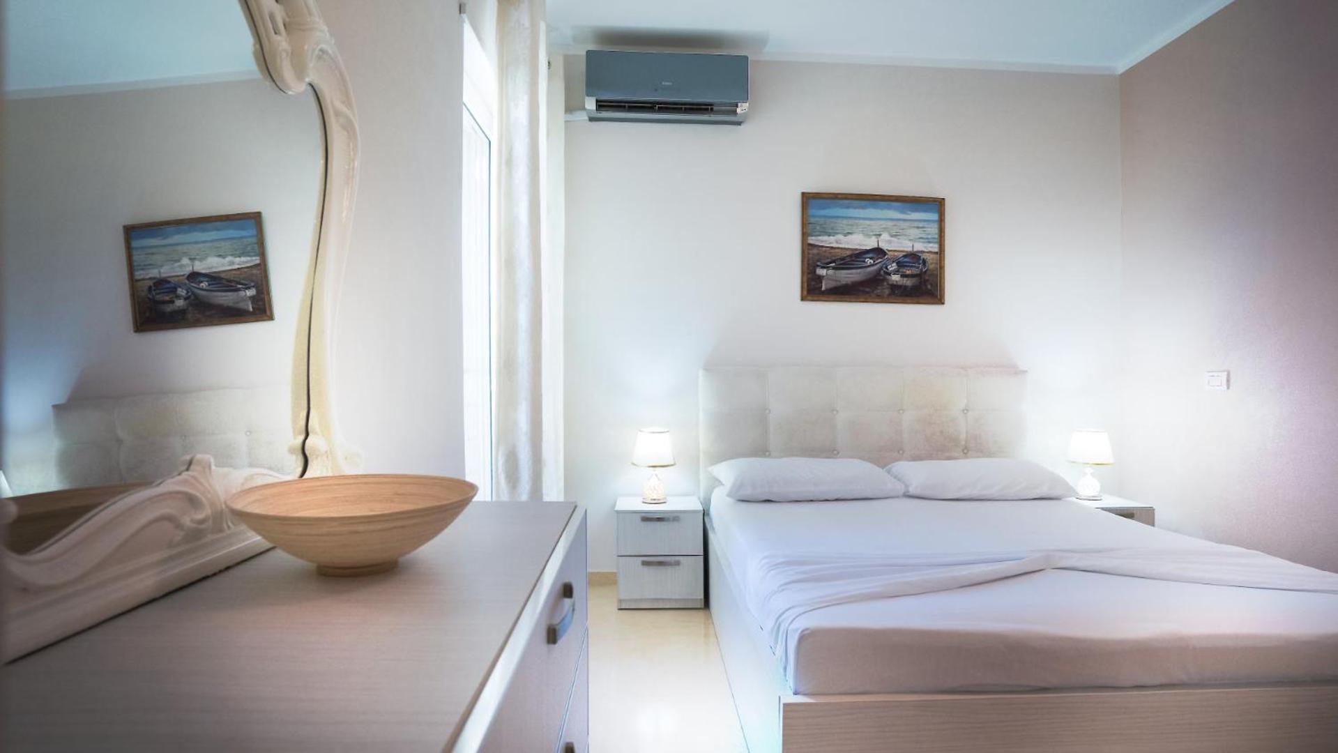 Sea View Apartement Dıraç Dış mekan fotoğraf