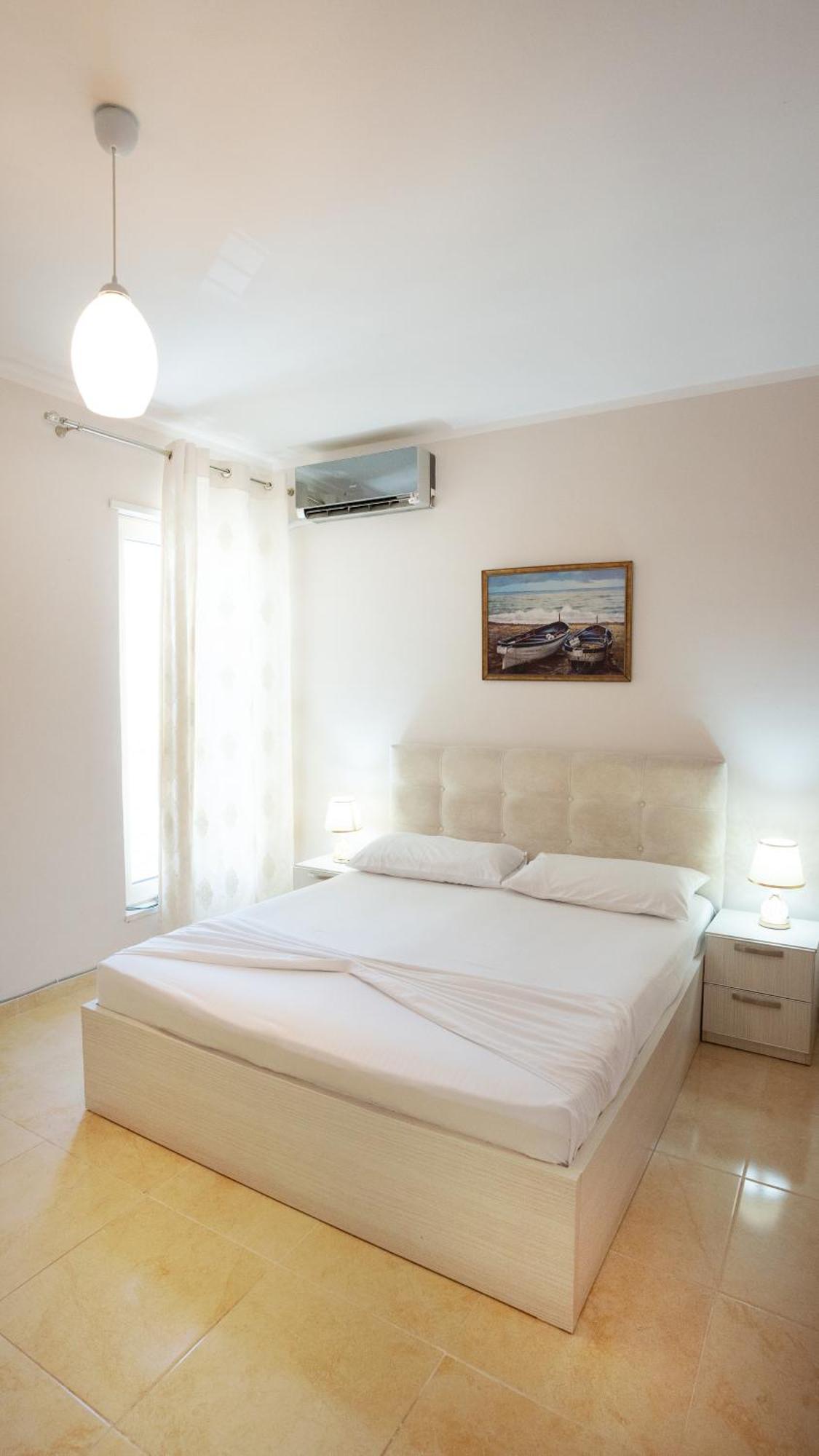 Sea View Apartement Dıraç Dış mekan fotoğraf